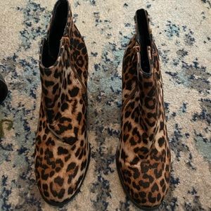 Cheetah print wedge boots sz 39 European sz 7 us
